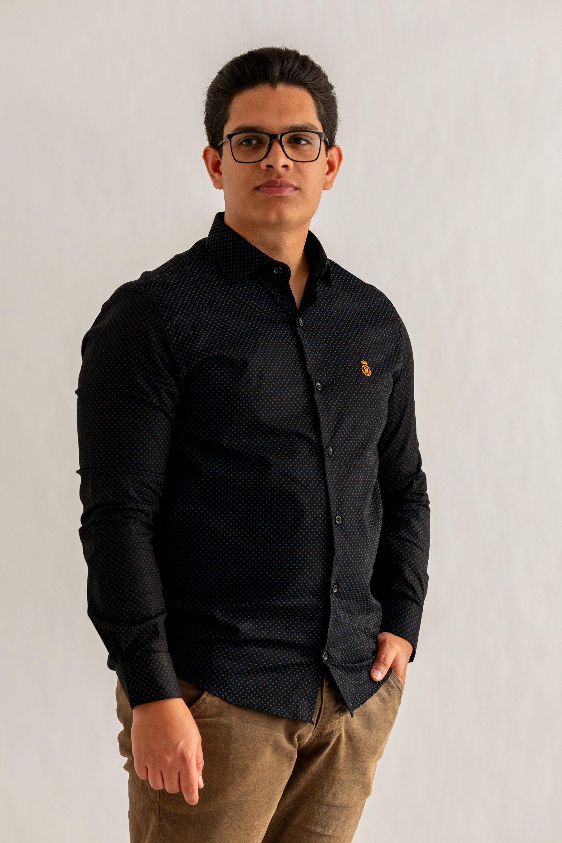 Camisa Preta Poá