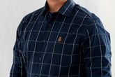Constância - A Camisa Xadrez Azul Marinho Valentin