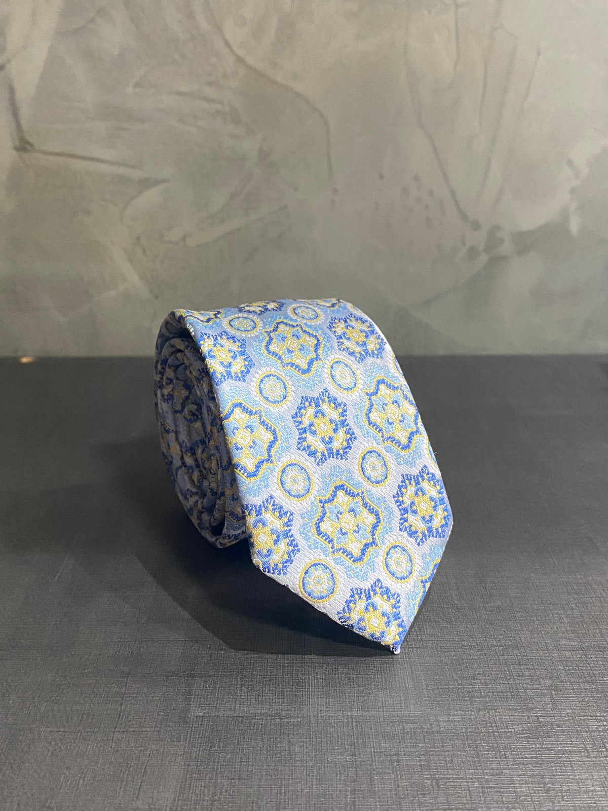 Gravata Azul/Amarelo Clássica