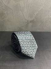 Gravata Verde/Flores